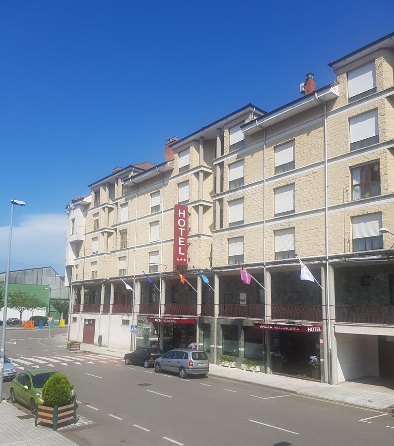 Hotel Arcea Villaviciosa Zewnętrze zdjęcie